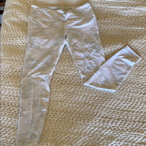 Vimmia Leggings - Picture 1 of 3
